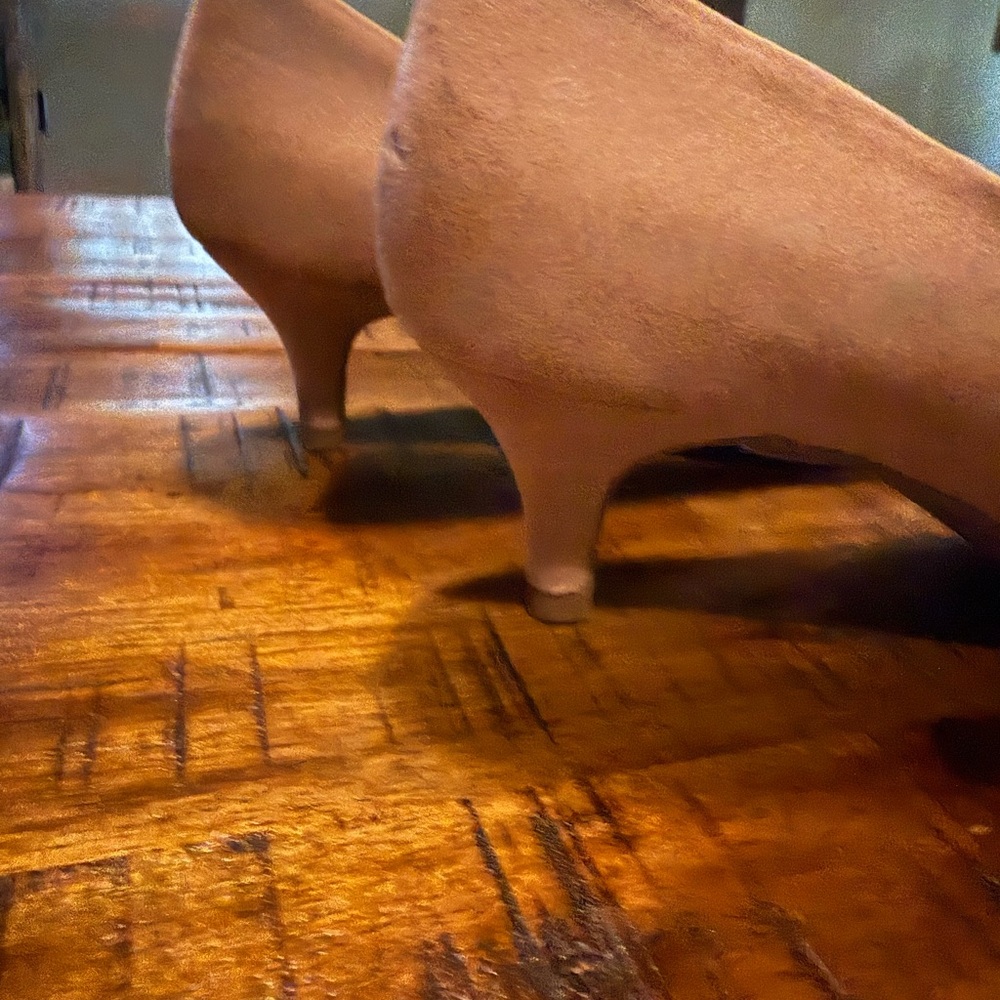Worthington Cream and Pink Pointed Toe Heels - Picture 3 of 5